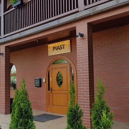 Gosciniec Piast I Camper Park