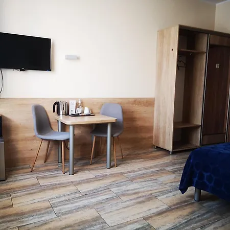 Gosciniec Piast I Camper Park 营地
